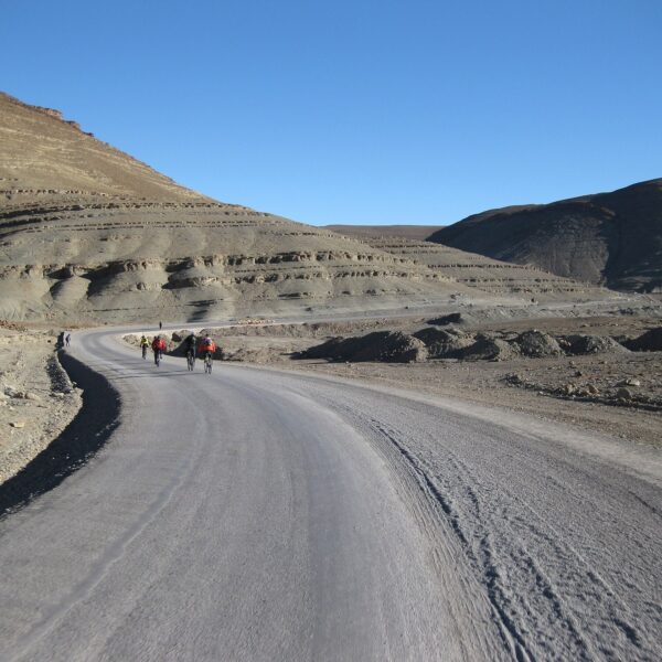 8 days tour from Marrakech to desert