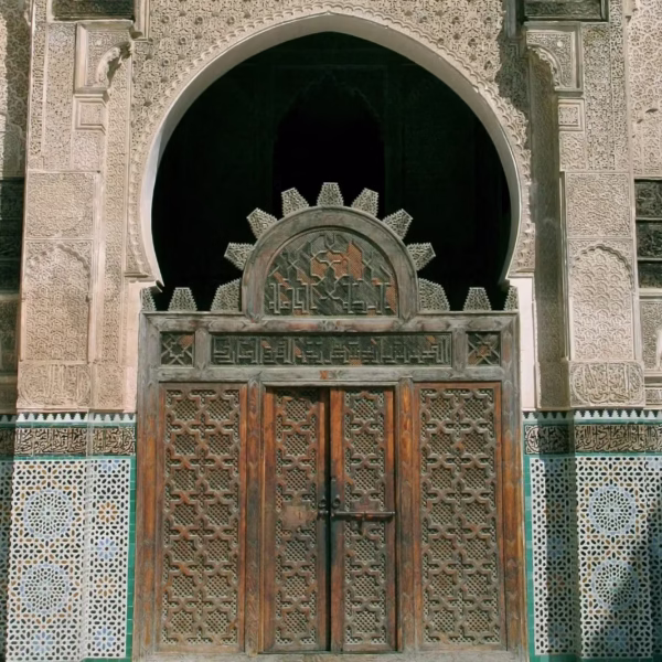 5 Days Tour Casablanca to Chefchaouen and Fes